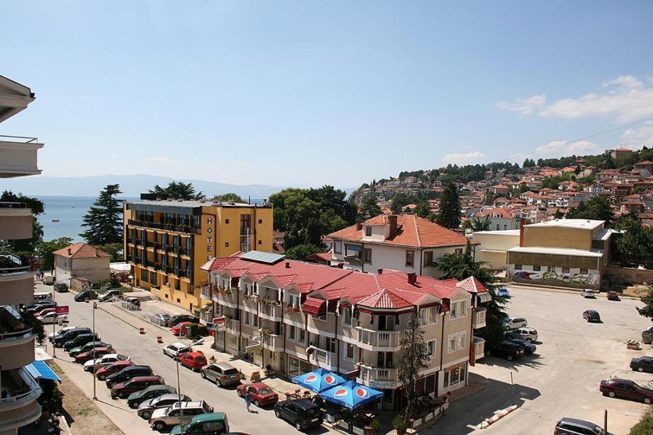 Ristevski Apartments Ohrid Exterior foto